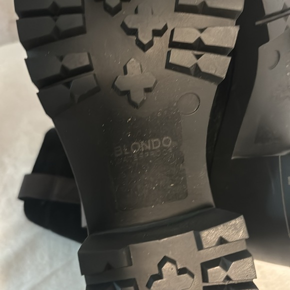 NWOT Blondo Rebel Waterproof Boots - Picture 5 of 9